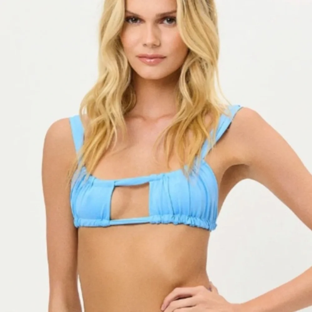 Frankie's Bikinis Willow Bikini Top Chambray size small